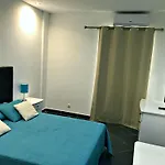 아파트호텔 Borda D'agua