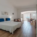Borda D'agua Aparthotel 3*